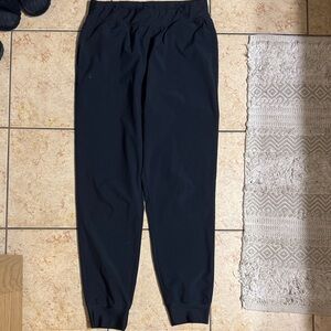 Under Armour women’s medium Joggers